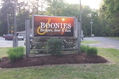 Boonies Restaurant
